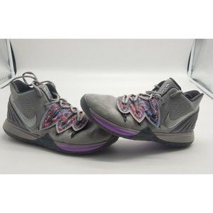Nike Kyrie Gray Basketball Shoes Sneakers YAQ2456-001 Boys Size 6.5Y
